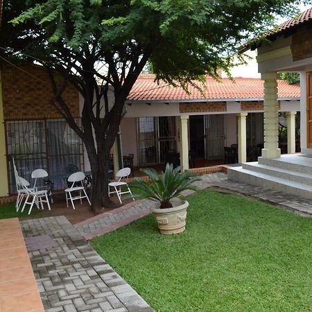 Kamogelo Guest House Pilanesberg Ngoại thất bức ảnh